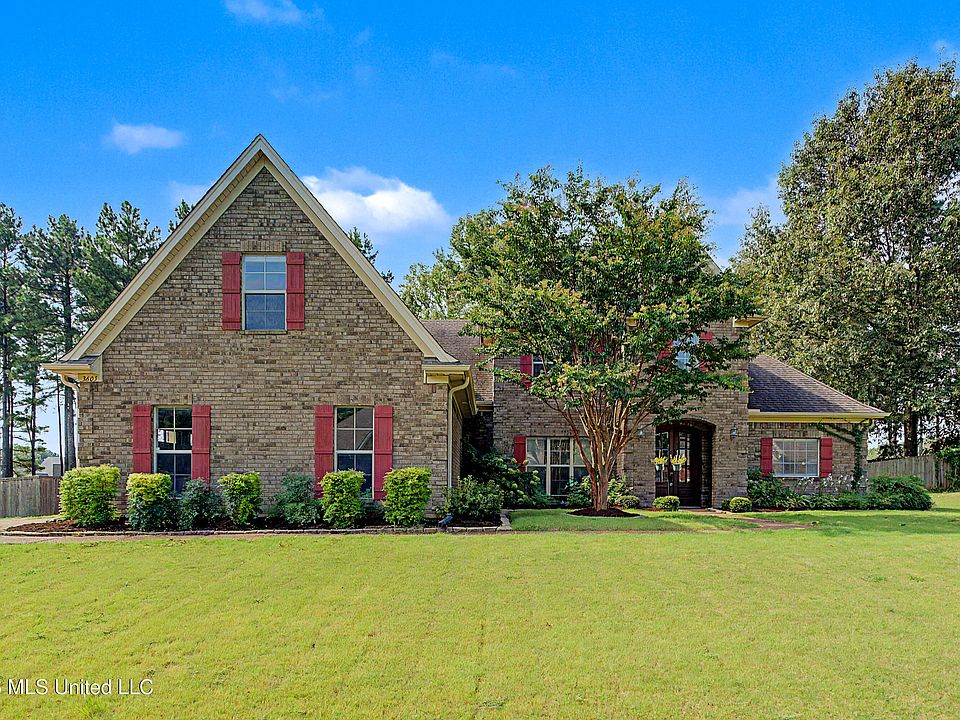 1st image of 3605 New Pointe Dr S