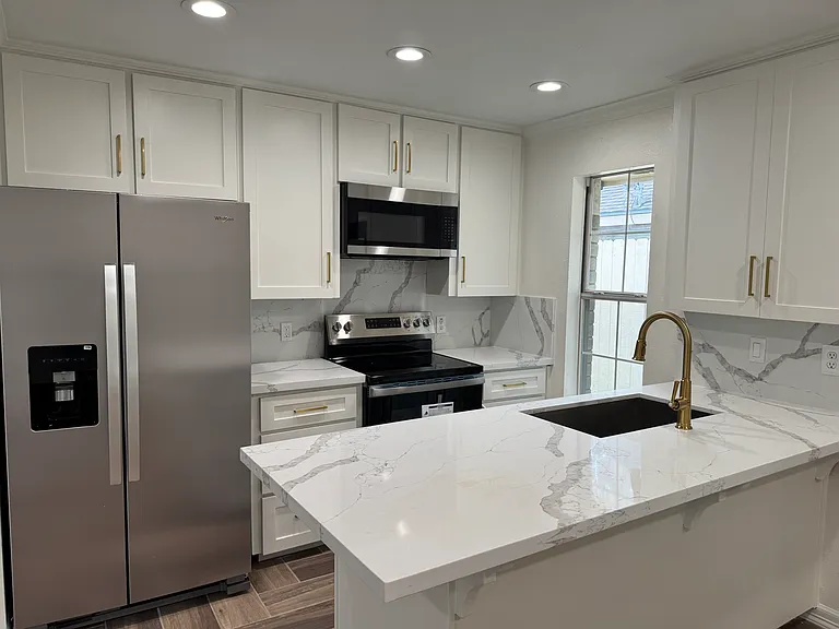 709 Mynah Ave #1 — Photo 2