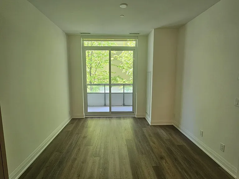65 Broadway Ave #208 — Photo 20