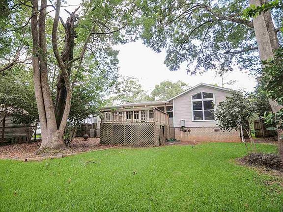 5th image of 1521 Colonial Dr