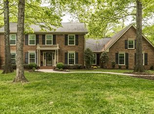 201 Hidden Lake Rd, Hendersonville, TN 37075