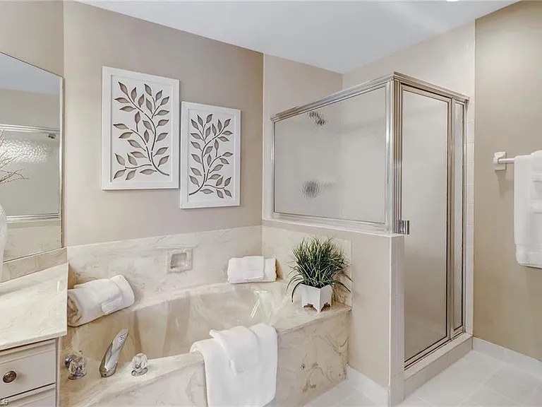 6240 Bellerive Ave #6606 — Photo 49