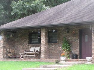 1754 E 555th Rd, Brighton, MO 65617