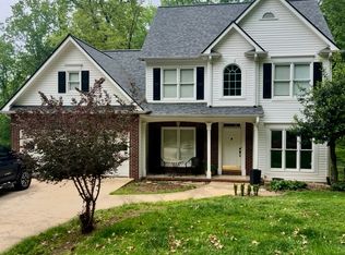 2584 Katherine Cir, Gainesville, GA 30506