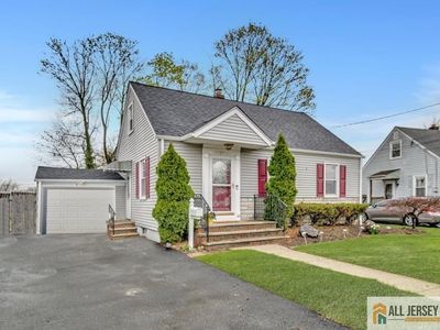 77 Sharon Ave, Edison, NJ, 08817