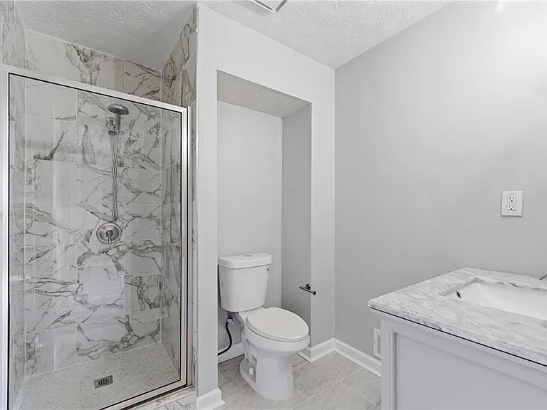 4380 Cary Dr — Photo 20
