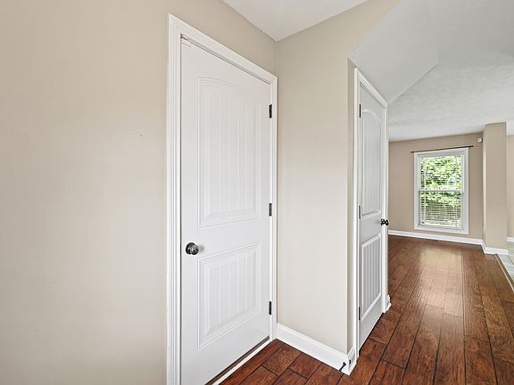 5th image of 1928 Bell Chase Way