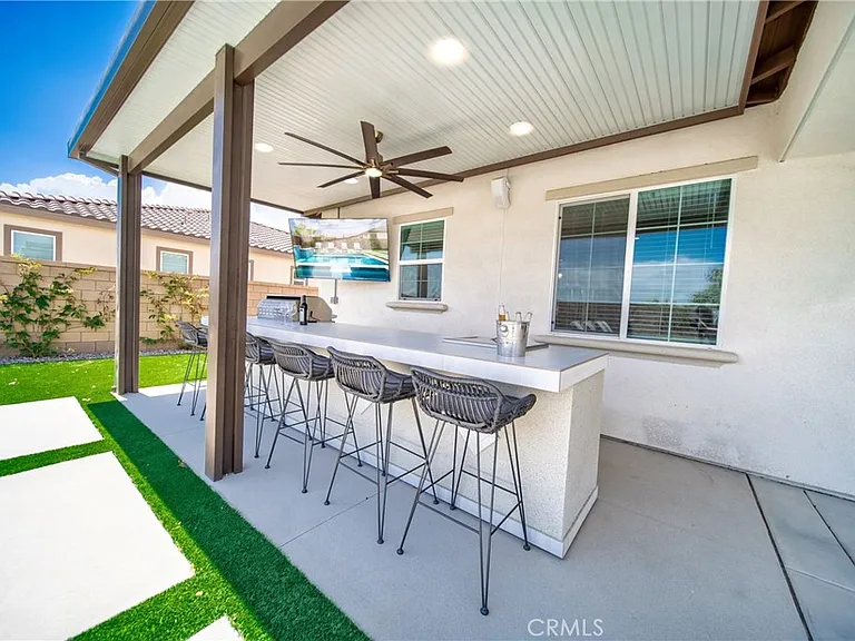 58260 Aragon Way — Photo 40