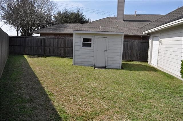 Storage shed on a slab, perfect for that extra storage.
