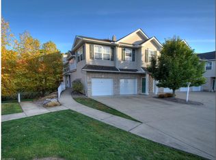 5080 Whispering Oaks Blvd APT B1, Parma, OH 44134