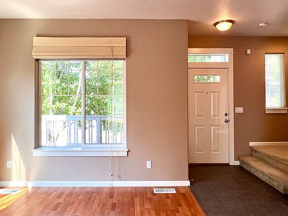 2nd image of 1118 SW 162nd Ave