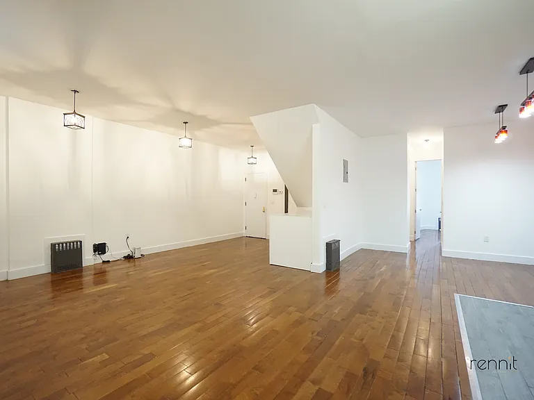 640 Kosciuszko St #1 — Photo 5