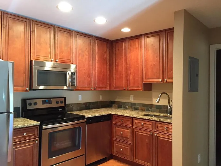 Kitchen 1