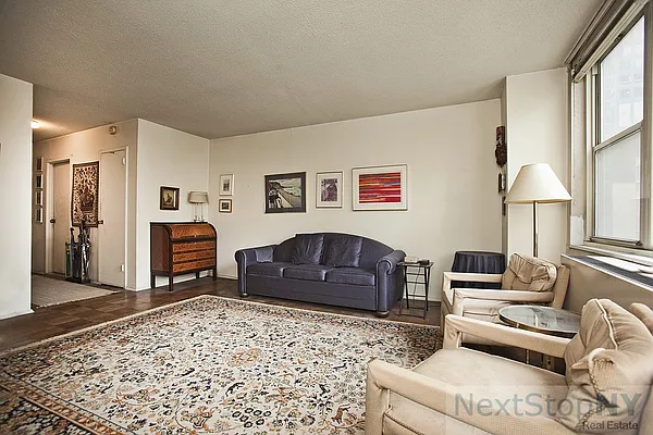 Sold by NextStopNY | media 3