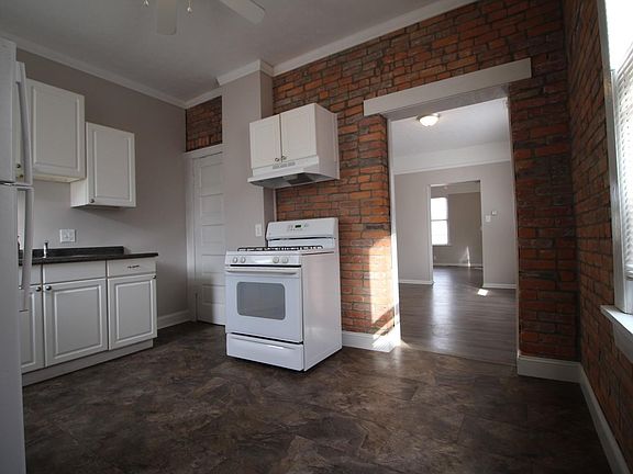 3rd image of 373 E Barthman Ave