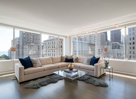 3rd image of 1000 N Lake Shore Dr #12B