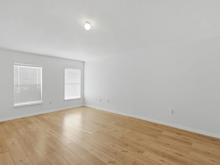 3124 SW Armucher St — Photo 22