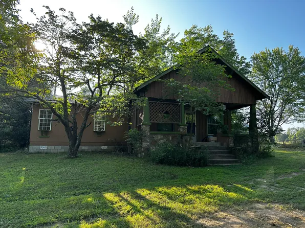 12990 State Route Ff, Caulfield, MO 65626