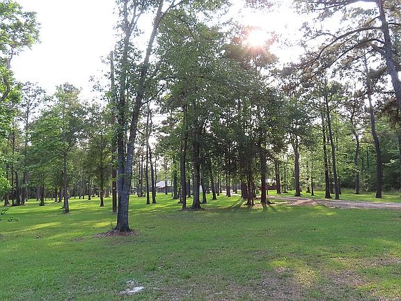 3rd image of 3810 Hecker Rd
