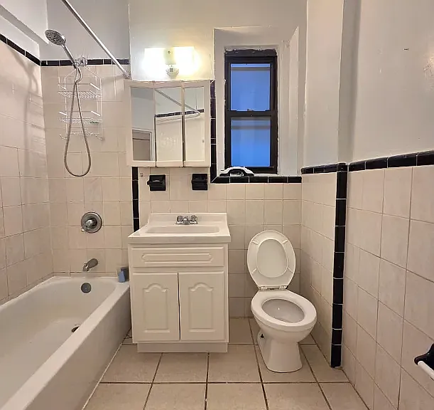 40-17 77th St #2 — Photo 7