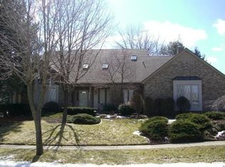 1039 Portsmere Ct, Northville, MI