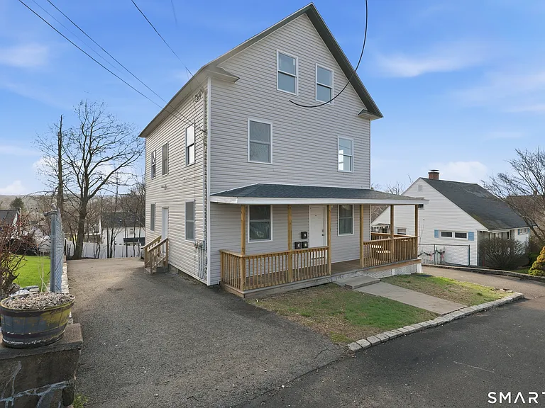 23 Dunn Ave #2 — Photo 1