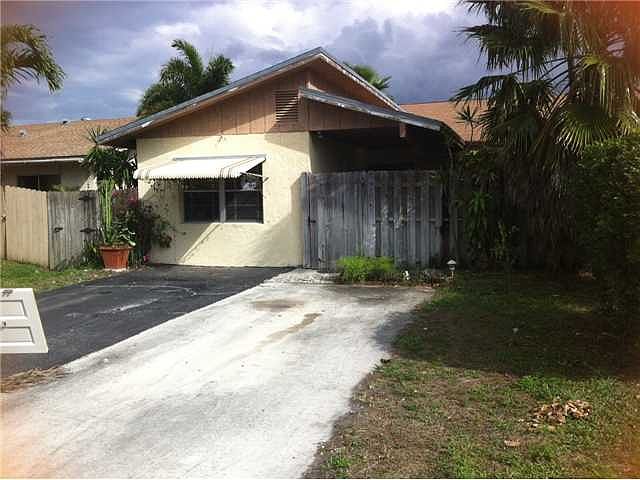 Home For Sale In Parkway Village
