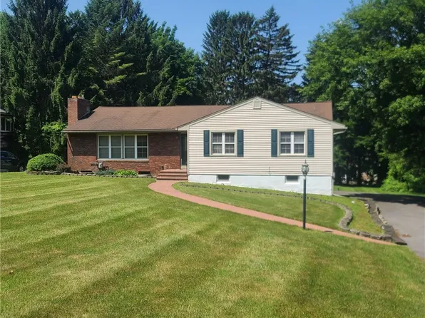 15 Lyndon Rd, Fayetteville, NY 13066