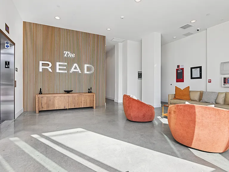 The Read — Photo 15