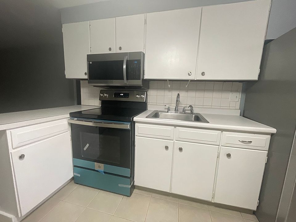 30 Danbury Dr APT 2, Methuen, MA 01844 Zillow