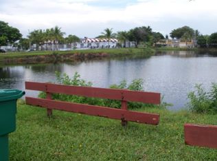 165 NE 203rd Ter APT 31, Miami Gardens, FL 33179