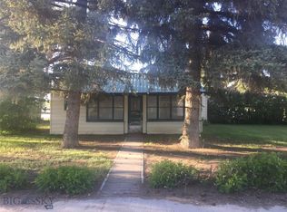 501 Dupuyer Ave, Valier, MT 59486
