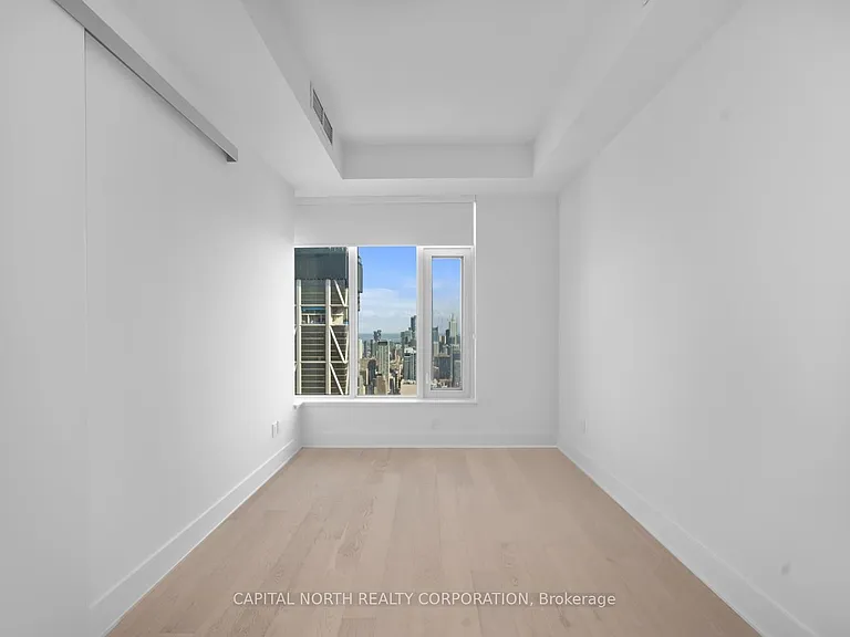 11 Yorkville Ave #5908 — Photo 20