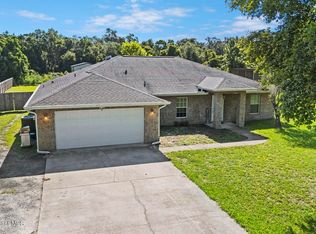 5735 Palm St, Mims, FL 32754