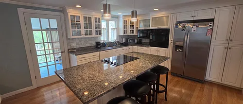 9 Arrowhead Dr #1 Photo 1