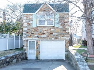 7423 Montour St, Philadelphia, PA