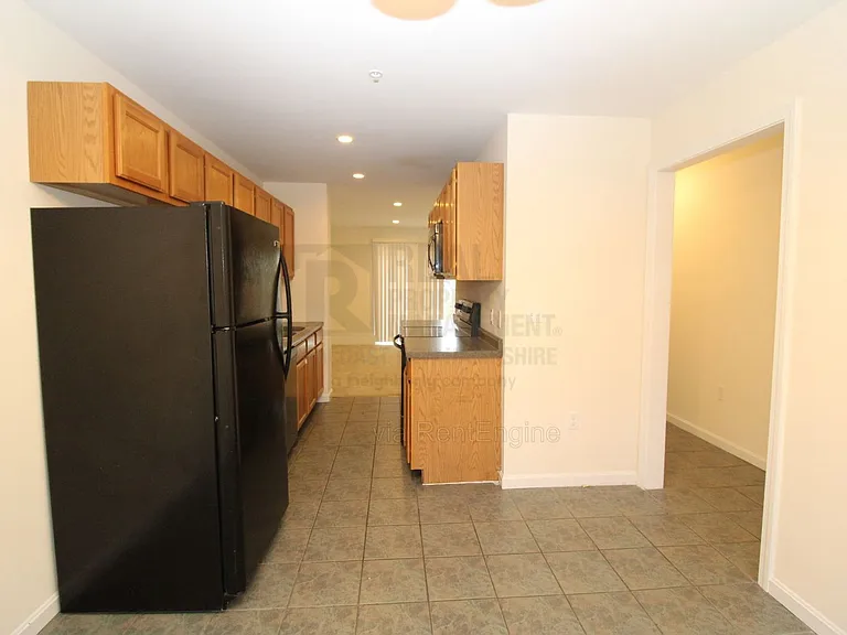 4 Waverly Dr — Photo 3