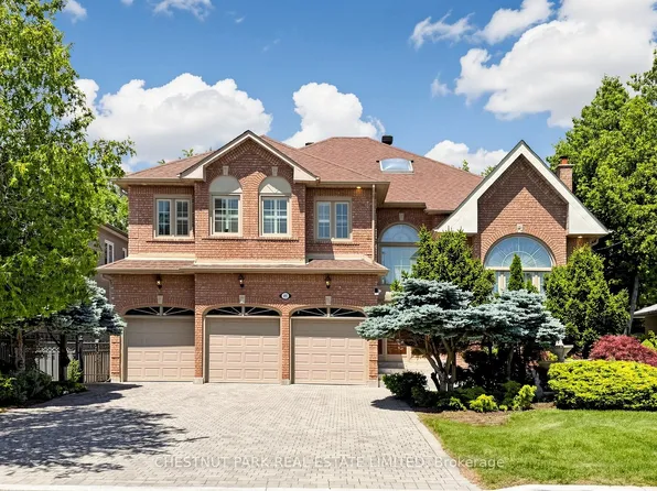 492 Ruth Ave, Toronto, ON M2M 2J3