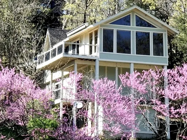 126 Bent Shadow Ln, Osage Beach, MO 65065