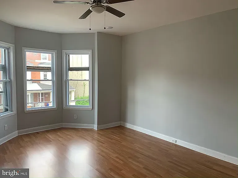 3521 N 21st St #2R — Photo 4