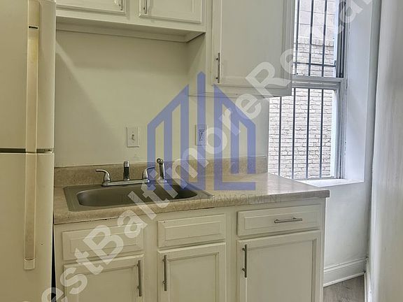 2nd image of 2136 N Fulton Ave APT 1
