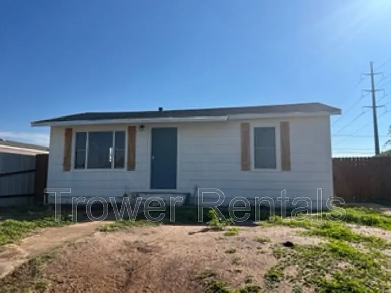219 Fitch Ave — Photo 3