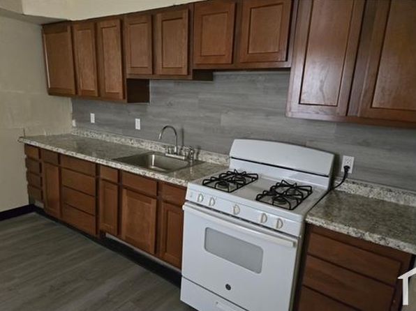 9 Mitchell St #1