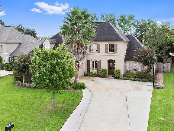 2nd image of 36299 Cypress Glen Ave