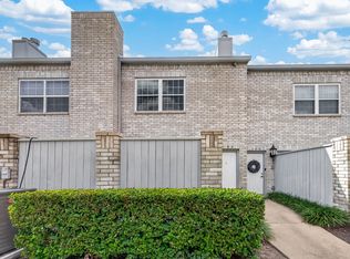 198 Wilcrest Dr #198, Houston, TX 77042