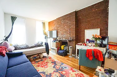 Rented by City Connections Realty