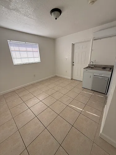 2501 SW 107th Ave Photo 1