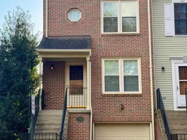 7801 Colonial Springs Blvd, Alexandria, VA 22306
