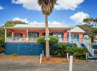 1120 E Arctic Ave, Folly Beach, SC 29439