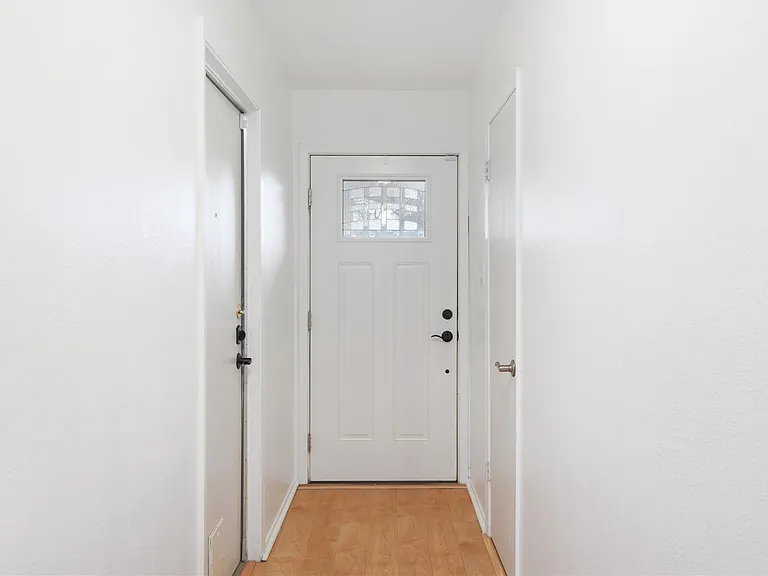 6903 Skynook Dr — Photo 13